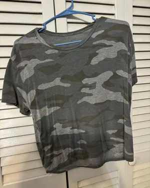 Camouflage shirt Size M thumbnail 1