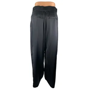 NEW Abercrombie & Fitch Women's Black Satin Pleated Wide Leg Trousers Pants 30 thumbnail 2