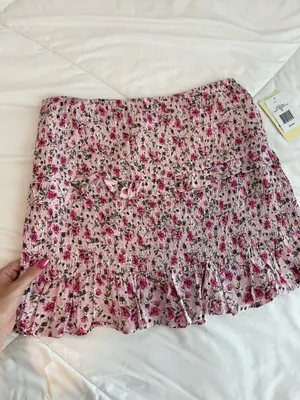 NWT smocked floral mini skirt thumbnail 3