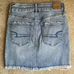 American Eagle ripped Jean skirt thumbnail 2