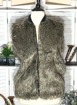 Asos Faux Fur brown vest pockets zipper ski resort travel elegant steampunk cozy thumbnail 1