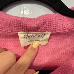 Vibrant Pink Lace New In Knit Boutique‎ Cardigan thumbnail 3