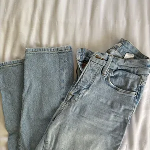 Light Blue Jeans thumbnail 3