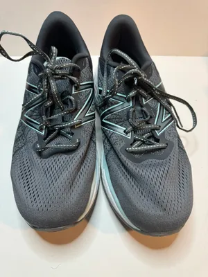 Fresh Foam Evare Running Shoes Size 11 thumbnail 1
