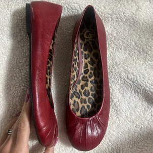 Gianni Bini Red Leather Pleat It Ballet Flat thumbnail 3
