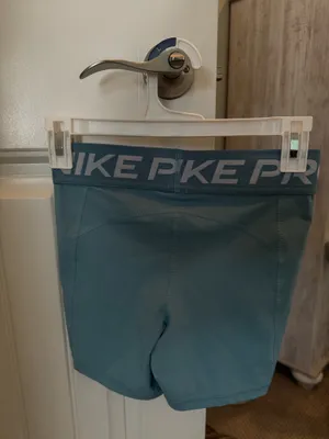 Nike Pro Dri-Fit shorts size small 5in  thumbnail 2