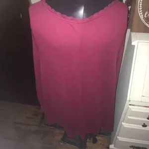 Lane Bryant raspberry pink 18/20 lace detail blouse thumbnail 2