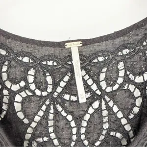 Free People Doin' It Right‎ Black Eyelet Top Women's Size XS Boho thumbnail 5