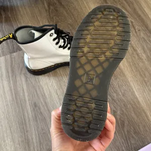 Dr. Martens Boots Size 6 Lace Up White and Black Leather Zavala Airwait Unisex thumbnail 6