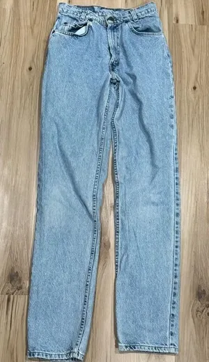 Levi Strauss Orange Tab 550 Relaxed Fit Tapered Leg Jeans Women’s 29 thumbnail 1