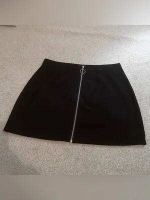 Black Ribbed Suede Mini Skirt with Silver Circle Zipper thumbnail 5