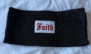 🖤 FAITH Smocked Stretch Bandeau – Forever 21 Y2K Streetwear Essential Small 🖤 thumbnail 1