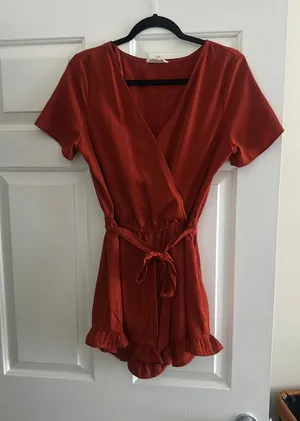 Romper Red Size M thumbnail 1