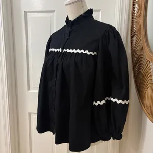 Crosby by Mollie Burch Blouse‎ M Ric Rac Boho Ruffle Quiet Luxury Modest Prairie thumbnail 2