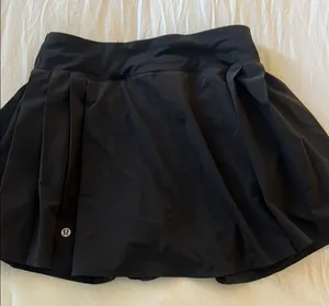 lululemon pleaded Black Mini Skirt thumbnail 1