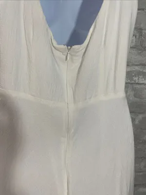 Petal & Pup Apollo Cutout Detail Midi Dress thumbnail 4