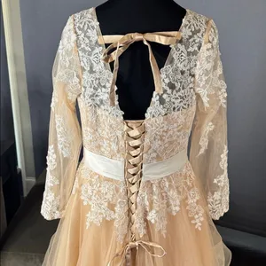Women’s Long Sleeve Lace Appliqué Formal Gown Ruffles Corset Back Size 14 thumbnail 6