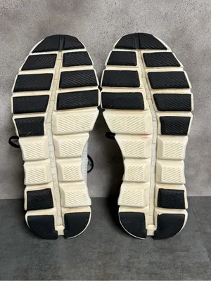 On Running Cloud X Women's White/Black Running Shoes Size 7.5 thumbnail 16