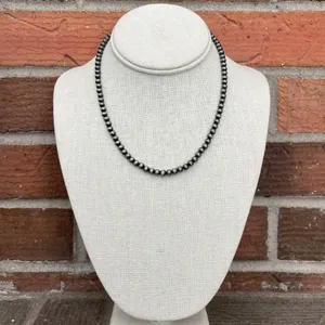 5mm Navajo Style Pearl Necklace thumbnail 2