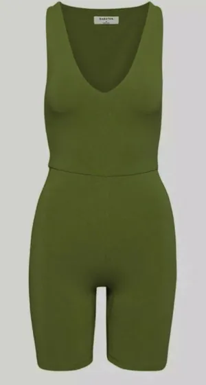 Babaton by Aritzia Contour Green V-Neck Romper One Piece thumbnail 1