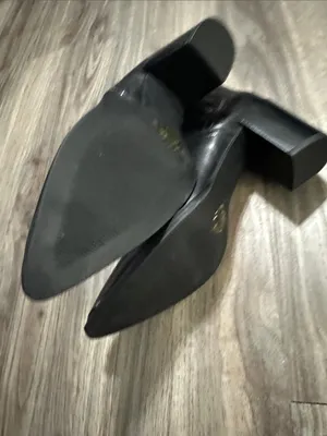 House of Harlow 1960 Black Leather Chelsea Ankle Boots thumbnail 10