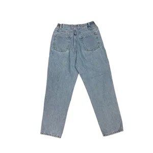 LL Bean Women's Light‎ Wash Original Relaxed Stretch Jeans Size 10P thumbnail 4
