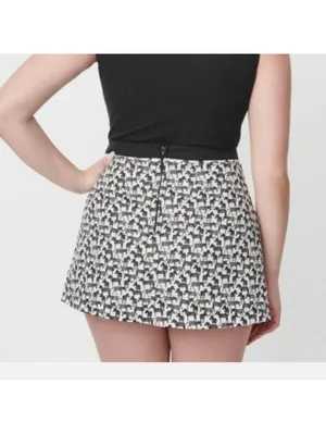 Women’s Unique Vintage Zebra Skort 1X/16 Black and White Zebra Patterned Skort thumbnail 2
