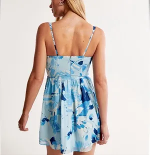 Abercrombie & Fitch Blue floral print mini dress with adjustable straps thumbnail 2