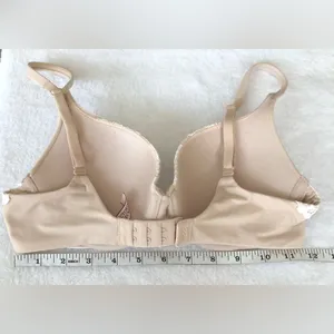 Victoria's Secret Body Underwire Padded Perfect Shape Bra size XS thumbnail 10
