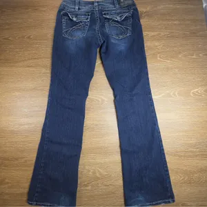 Silver Jeans Suki Surplus Womens 31x34 Bootcut Jeans Dark Wash Y2K Western thumbnail 3