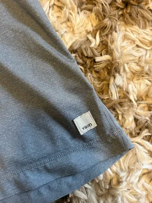 Men’s Vuori Athletic Tank thumbnail 2