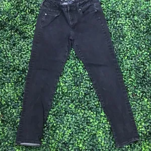 American Eagle super stretch skinny jeans thumbnail 2