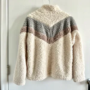 Harper Heritage Cozy Chevron Sherpa Quarter Zip - M thumbnail 2