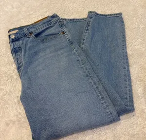 Levi's Women Light Wash Wedgie Denim Jeans 32 Casual Indie Preppy Cotton Teacher thumbnail 1