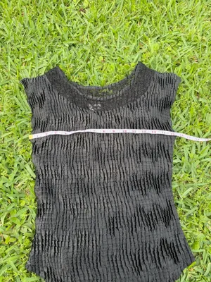 Vintage Nicola Black Crinkle Stretch Top Lace Neckline Size M thumbnail 3