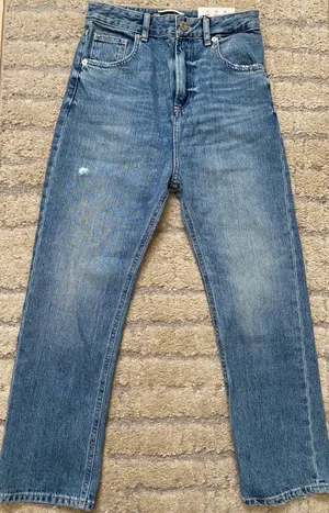 ZARA Dropped Fit Jeans thumbnail 3