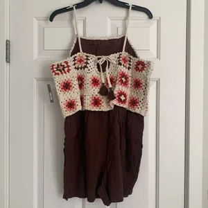 Lucky Brand Crochet Romper Pink Granny Square Boho Coachella Festival Size M NWT thumbnail 5