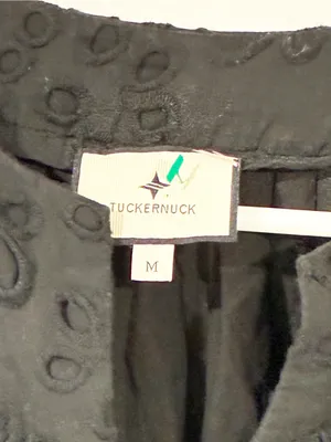 Tuckernuck Black Eyelet Finley Flutter Sleeve Top Cotton Size Medium thumbnail 4