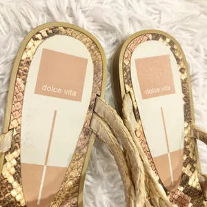 Dolce Vita Izabel Raffia Slide Strappy Sandals Tan Snakeskin 8 thumbnail 4