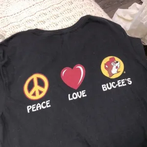Buc-ees black T-shirt size medium cotton thumbnail 8