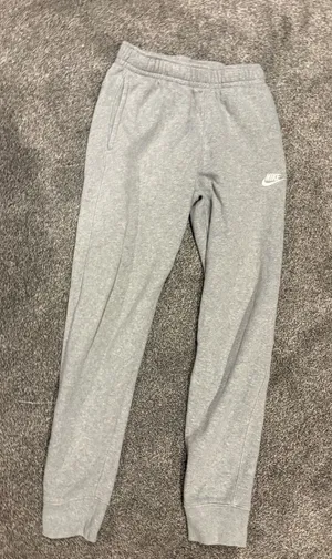 Grey Nike kids boys cuffed sweatpants thumbnail 1