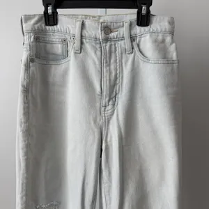Madewell sz 26 The Momjean Light Wash Distressed High Rise‎ Denim Jeans Preppy thumbnail 2