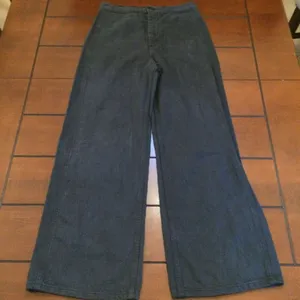 Levi’s rib cage wide leg 28 black jeans thumbnail 1