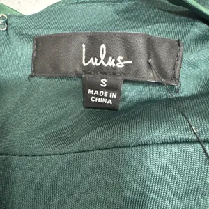 Lulus Emerald Green Satin Maxi Formal Dress Sleeveless Halter S Bridesmaid *FLAW thumbnail 6