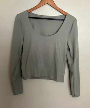 Abercrombie fitted top thumbnail 1