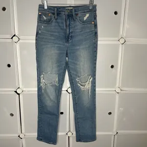 Madewell The Perfect Vintage Jean Distressed in Blue Wash Size 26 thumbnail 3