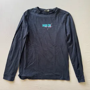 Asos “Harlem New York” Long Sleeve Graphic Tee thumbnail 2