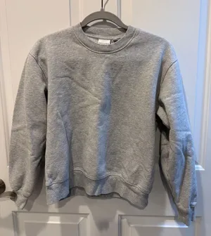 Aritzia Women's Light Grey Crewneck Sweatshirt thumbnail 1