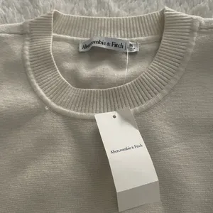 Abercrombie & Fitch Cream and Black Striped Crewneck Sweater thumbnail 2