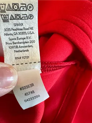 Spanx AirEssentials cropped pocket shorts sleeve top red size XL thumbnail 8